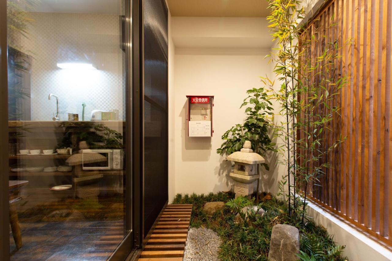 静響の宿 Silent Echo Inn Osaka Exteriör bild